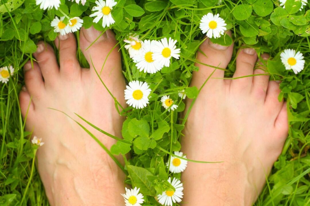 uñas de los pies sanas